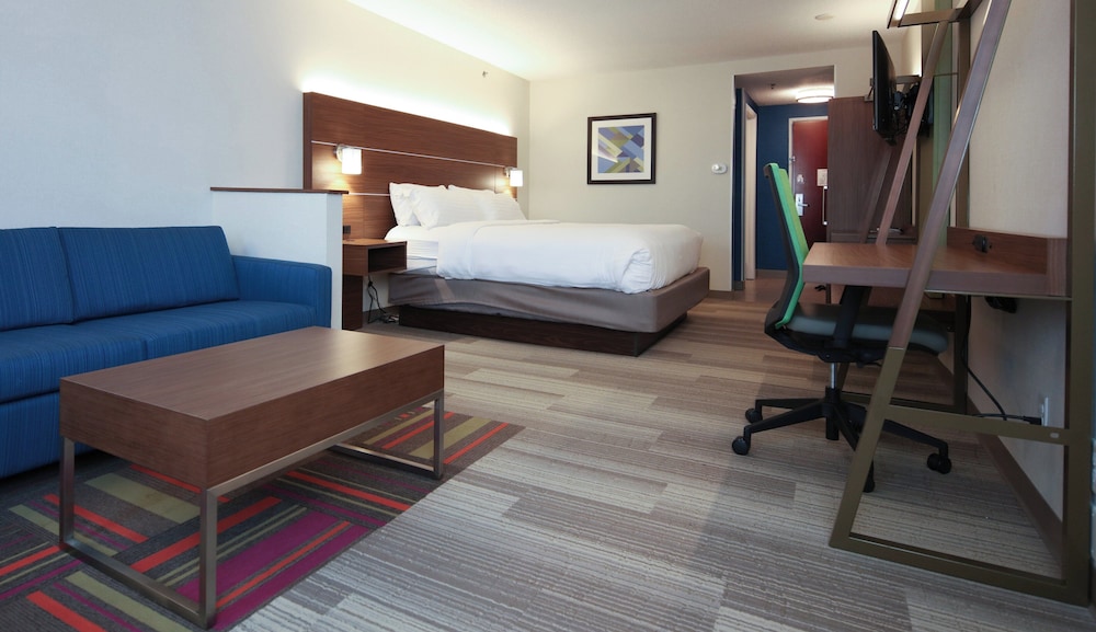 Holiday Inn Express Hotel Suites Cincinnati Se Newport 22/70