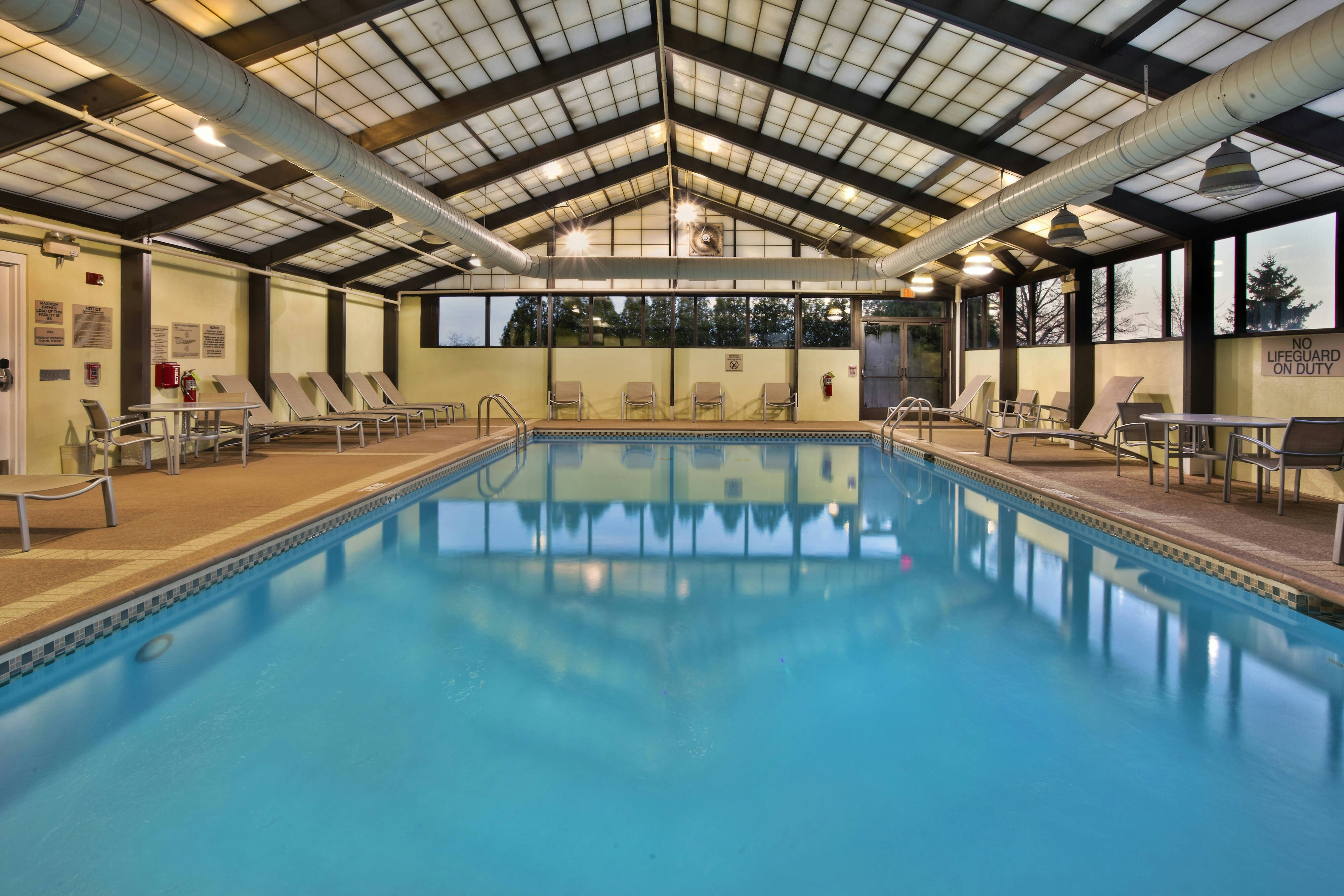 SPRINGHILL SUITES BY MARRIOTT CHICAGO ELMHURST/OAKBROOK AREA 18/36