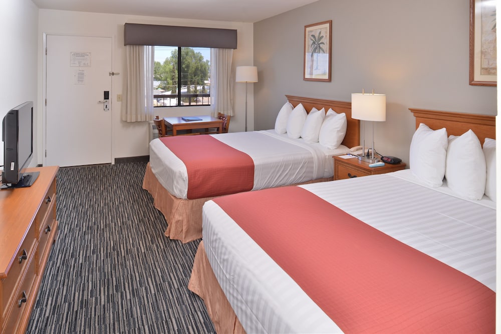 Pleasant Inn 10/23