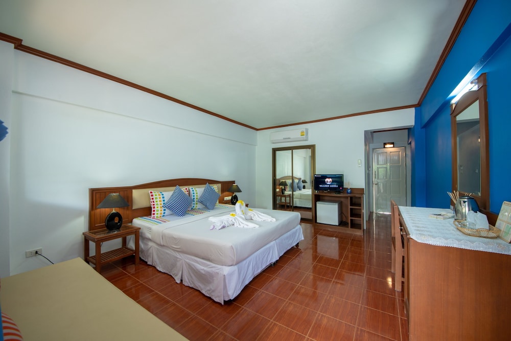 Bay Beach Resort 13/50