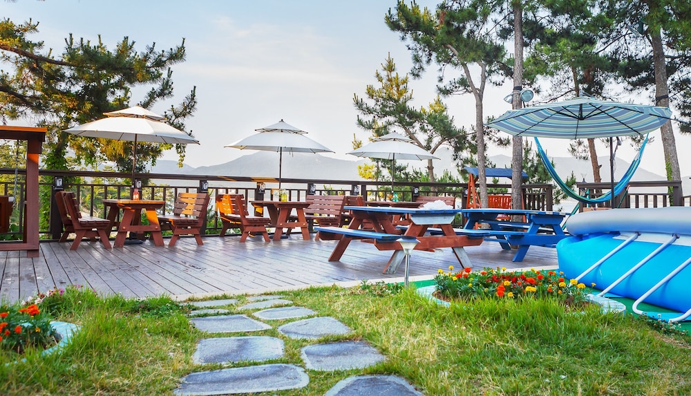 Tongyeong Honey Spa Pension 41/50