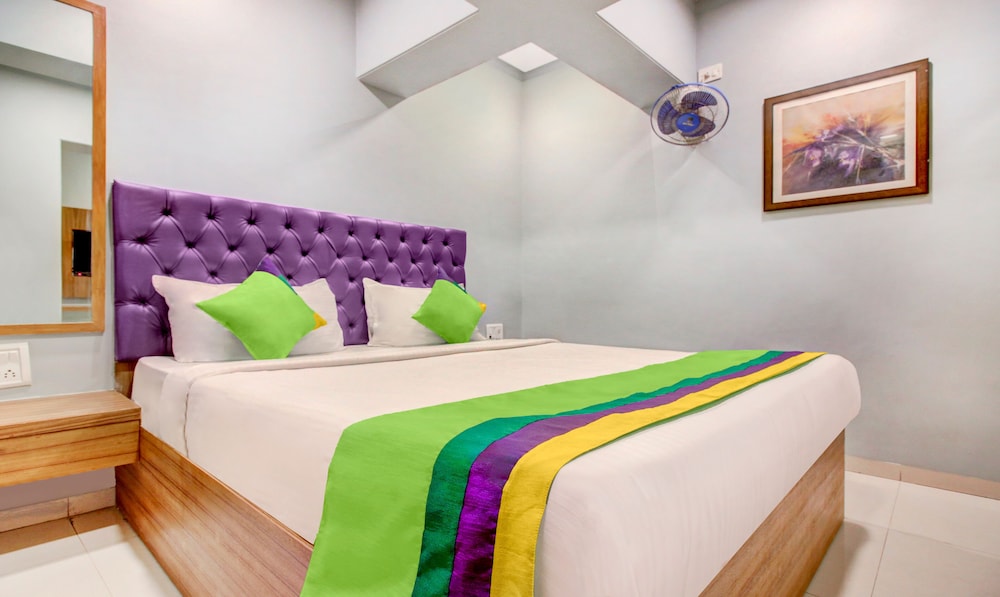 Hotel Cruz Royale 28/51