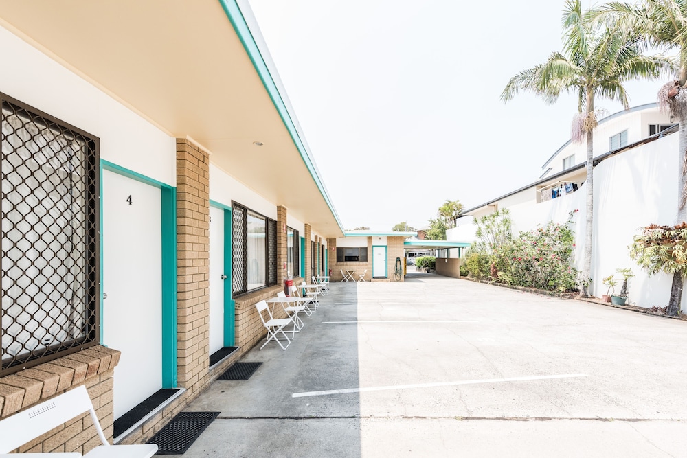 Hibiscus Motel 29/41