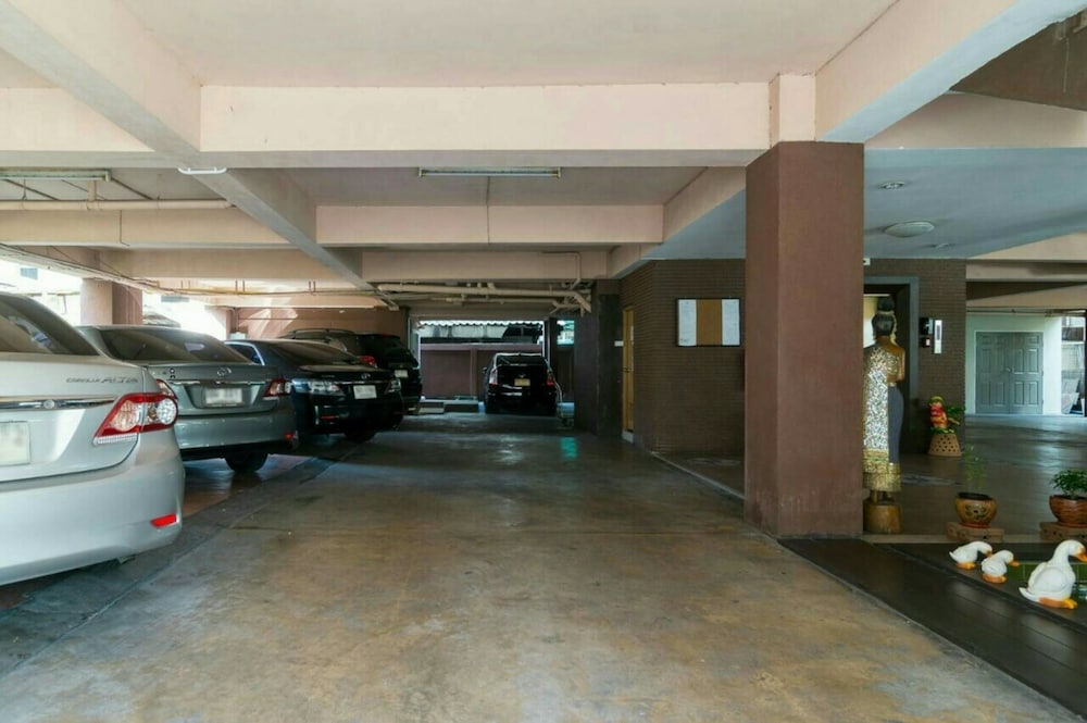 Le Vanvarothai Saladaeng Residence 44/50