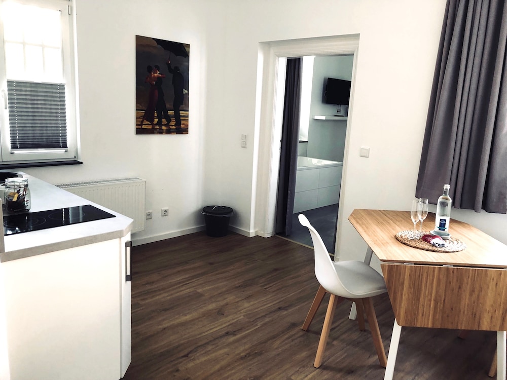 Fachwerk Hotel Wuppertal 34/50