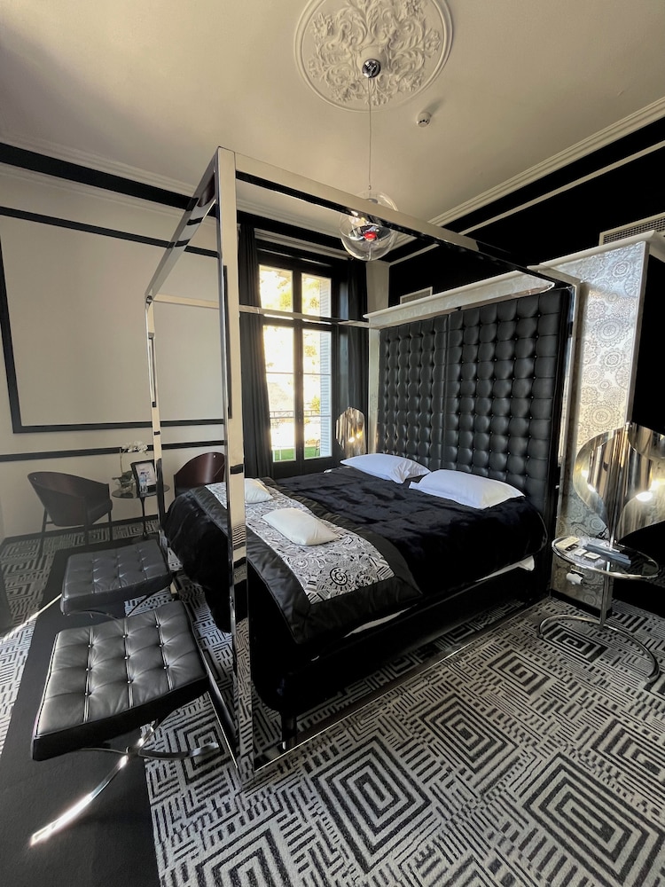 SUPERIOR, DOUBLE BED, BALCONY