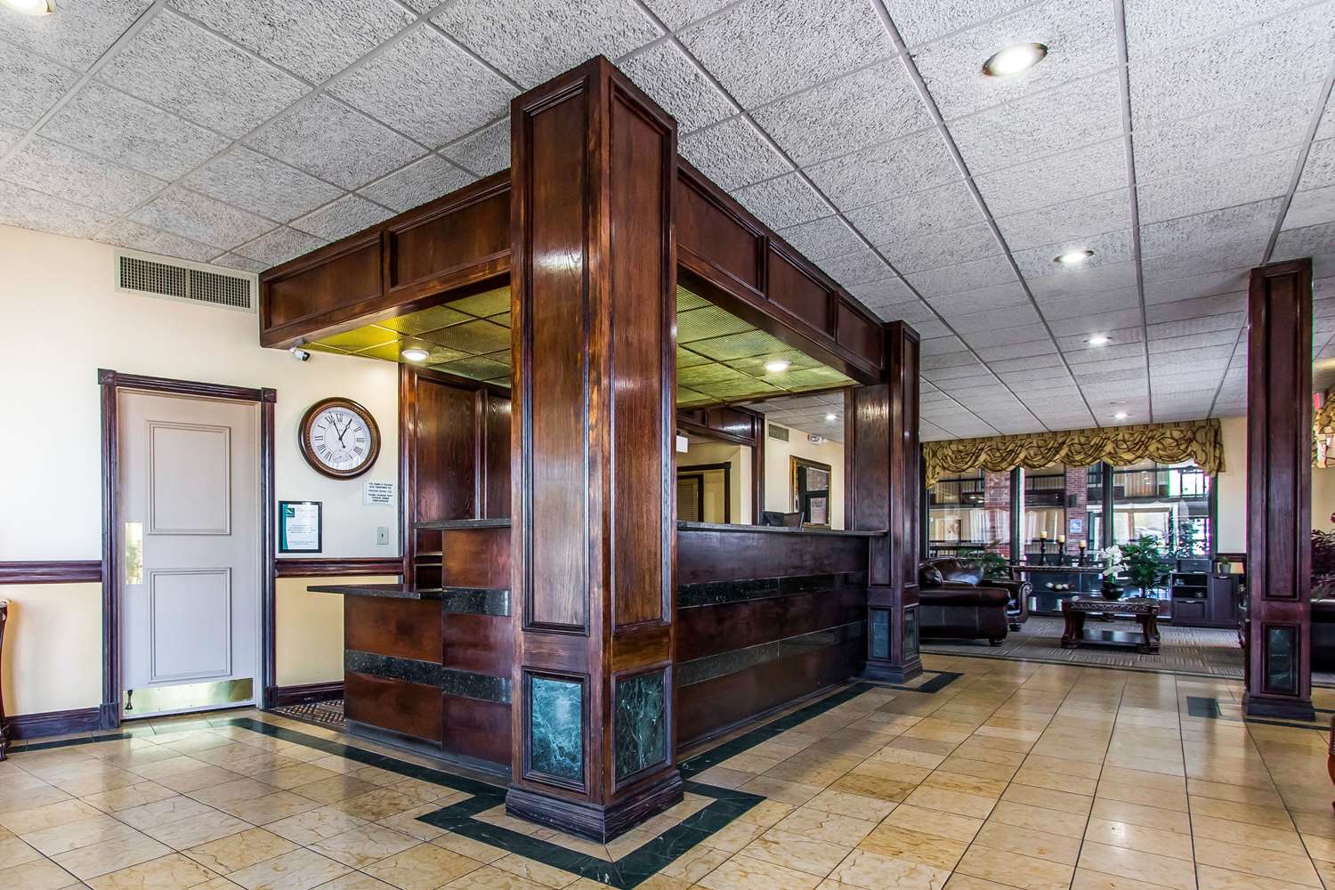 Quality Inn Duncan HWY 81 8/42