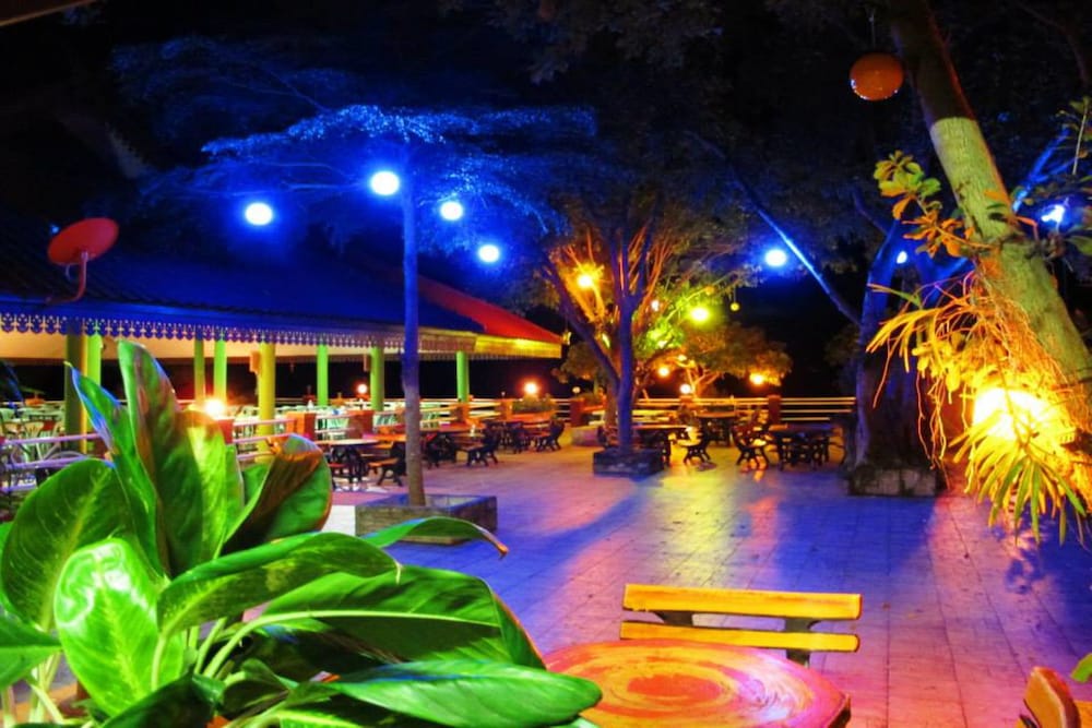 Rimkaeng Resort 33/35