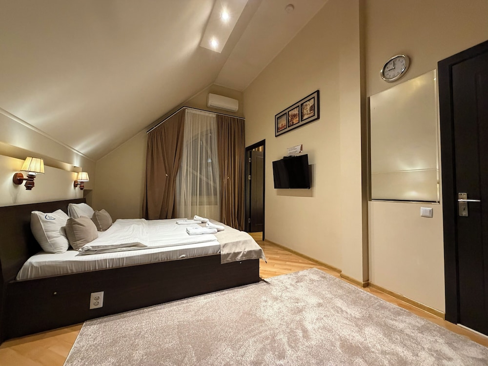 Hotel S&L 15/49