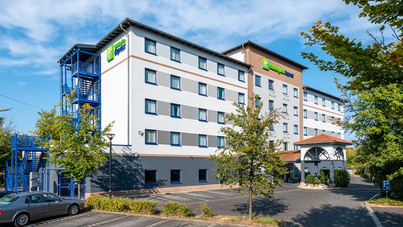 HOLIDAY INN EXPRESS COLOGNE TROISDORF 39/42