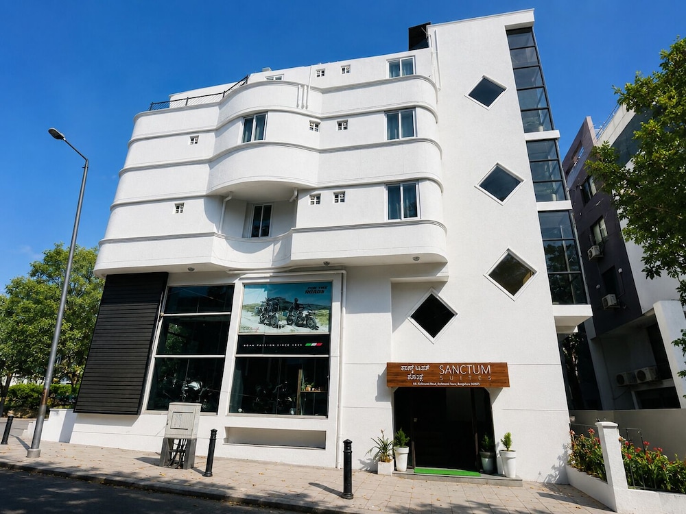 Sanctum Suites Richmond Road Bangalore 2/21