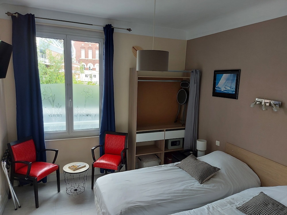 Hotel De La Paix 10/59