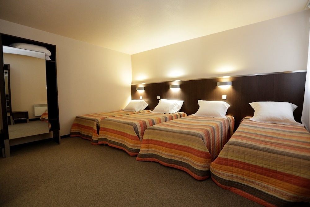 Hotel Au Petit Caporal 7/50