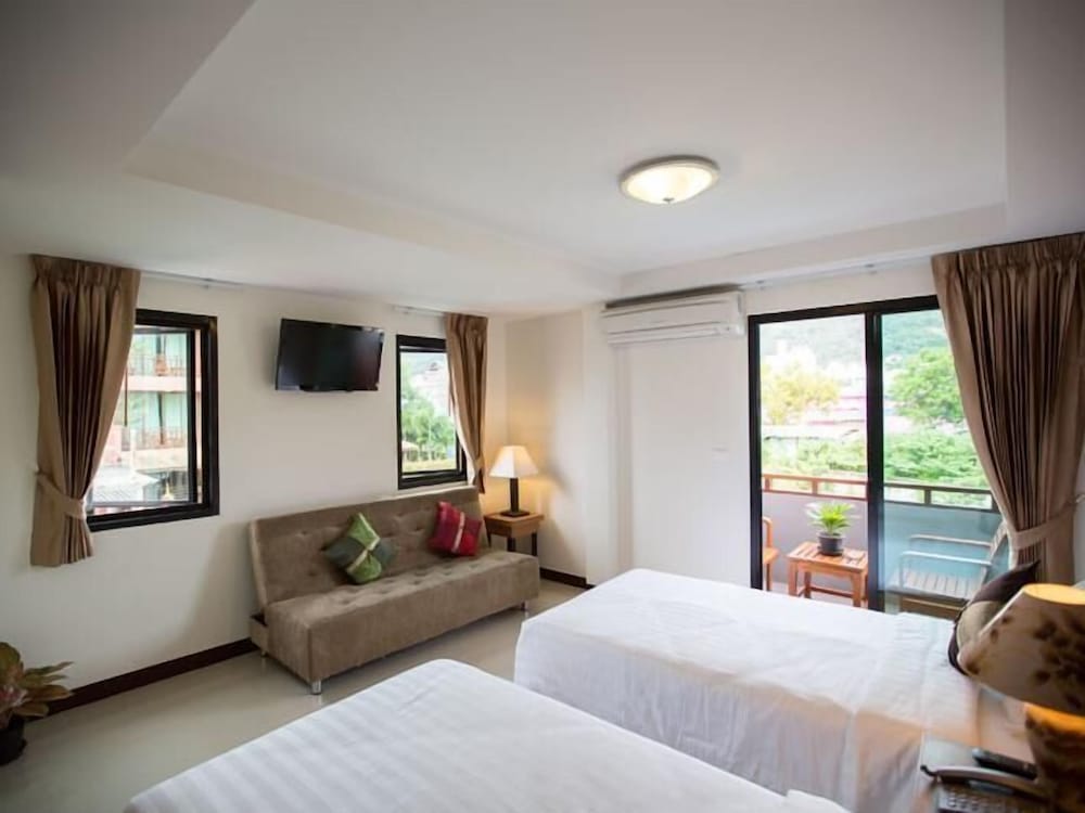 Patong V Hotel 7/32