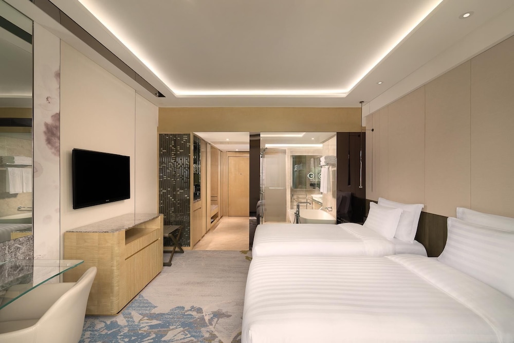 Kempinski Hotel Beijing Yansha centre 25/73