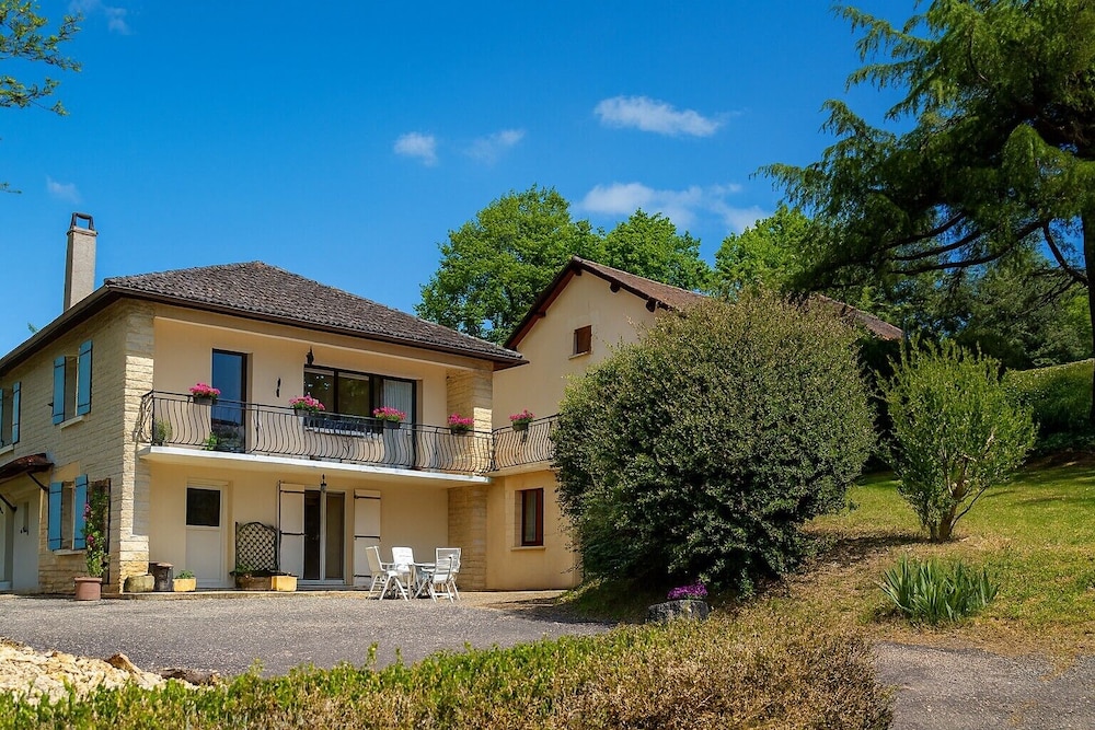 La Colline 27/32