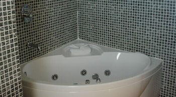Hotel Juan Carlos I 34/63