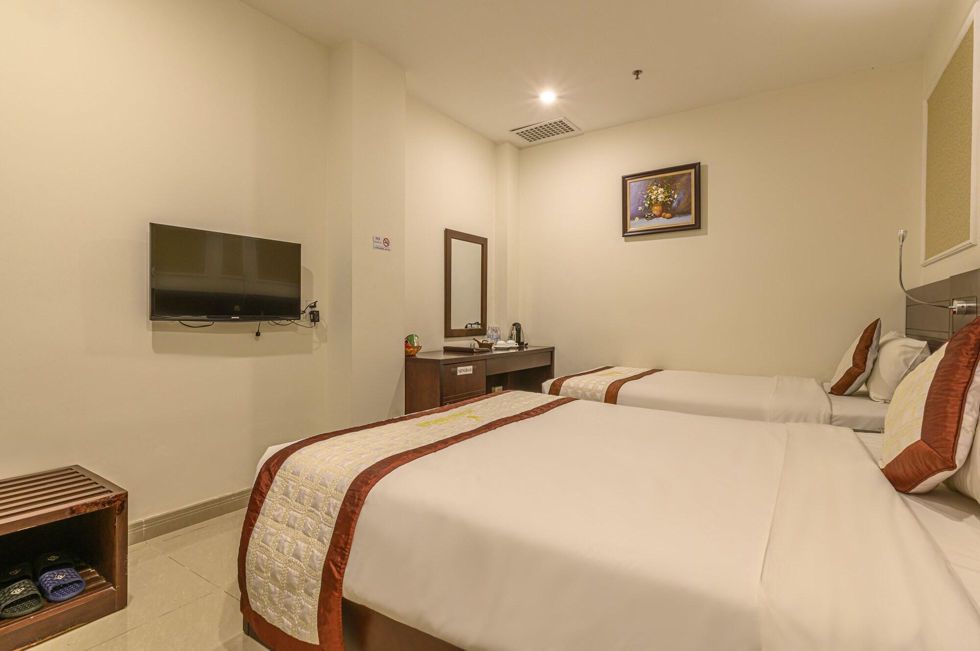 Lychee Hotel 27/40