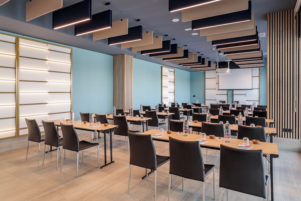 Melia Alicante 40/49