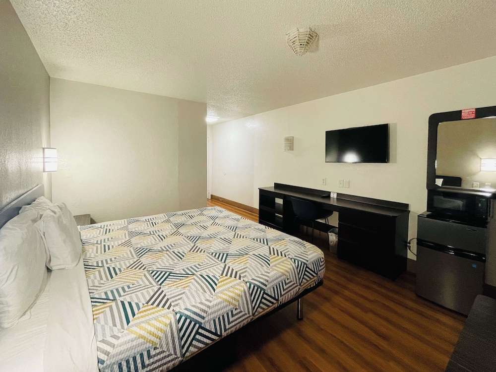 Motel6 Duncanville, TX - Dallas 16/46