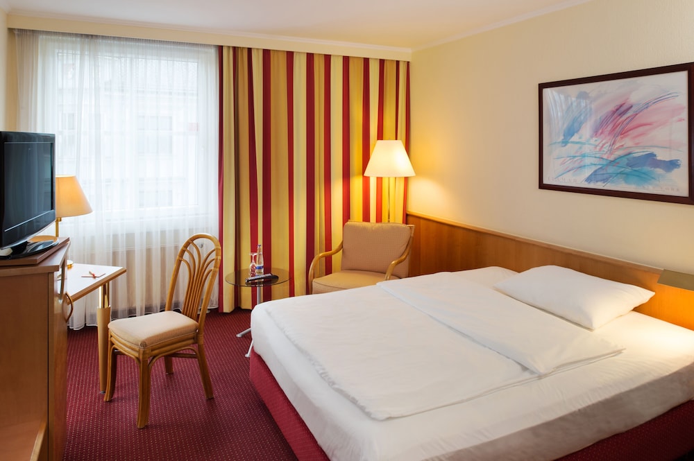 Roomingtons Hotel Kaiserhof 12/49
