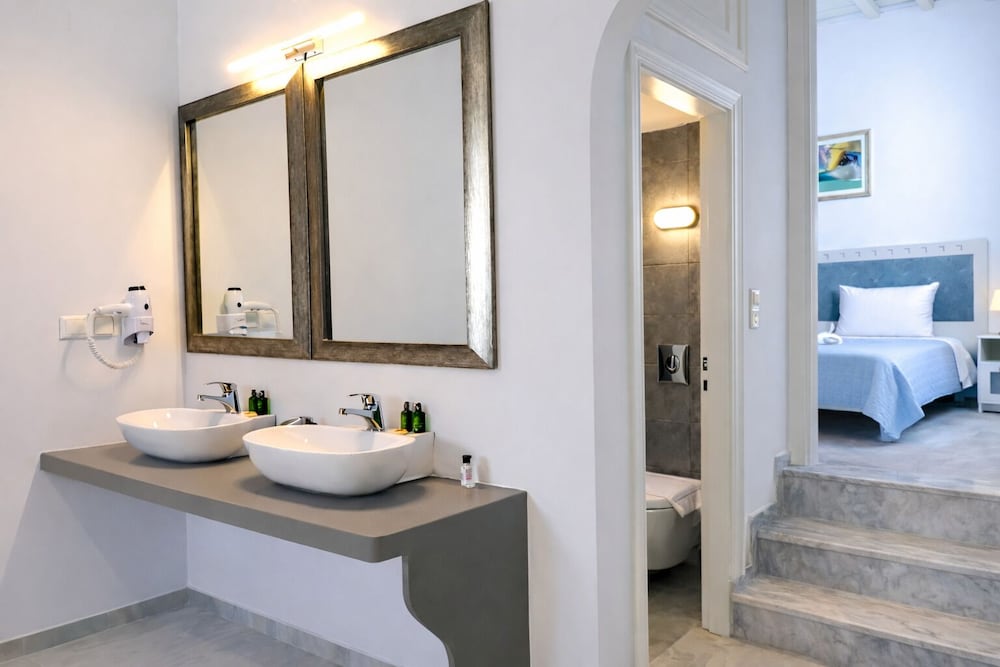 1 BEDROOM, APARTMENT, SEA VIEW