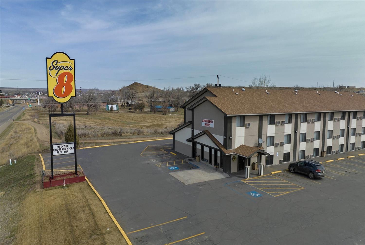 Super 8 by Wyndham Miles City 25/37