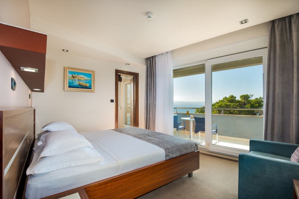 Hotel Plaza Omis 5/33