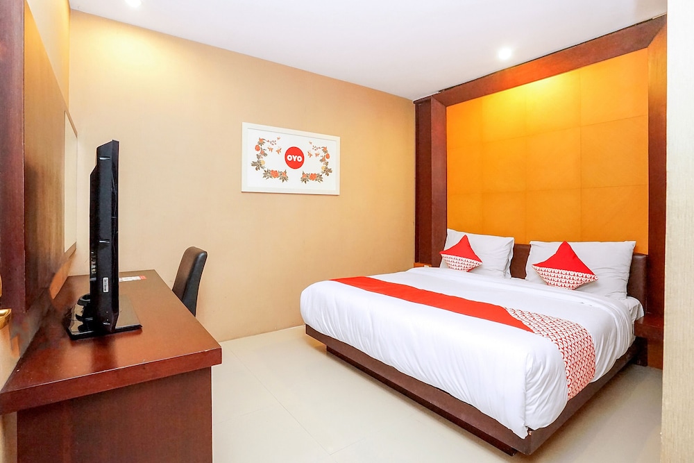 Hotel Istana Permata Ngagel 11/23