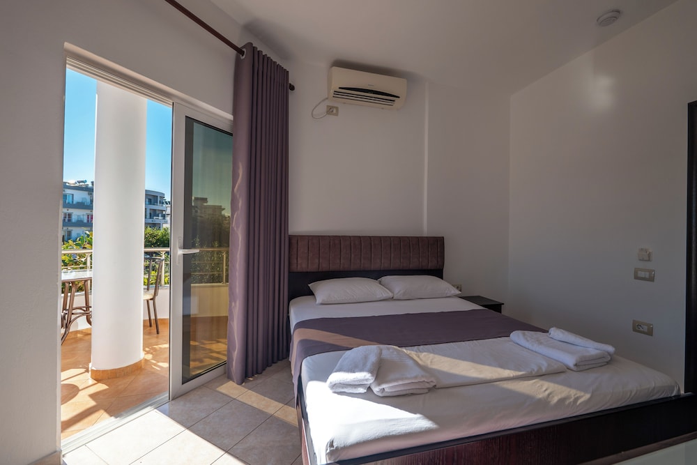 Hotel Mariksel 25/50