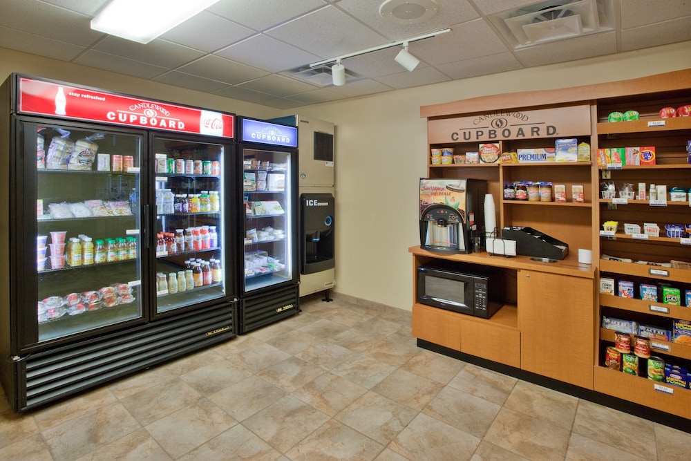 Candlewood Suites Kalamazoo 27/50