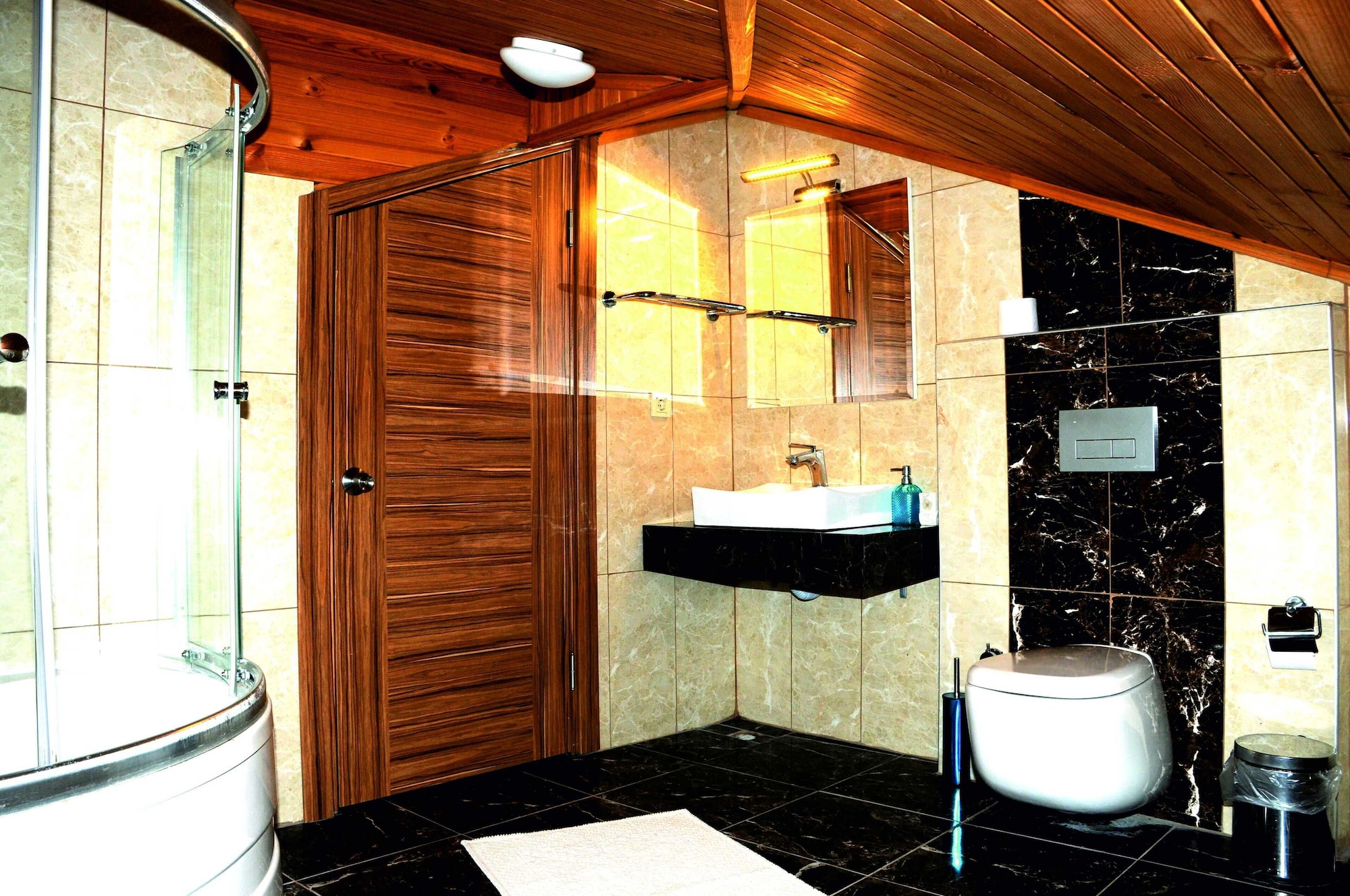 ROOM, DOUBLE BED, RIVER VIEW, TERRACE