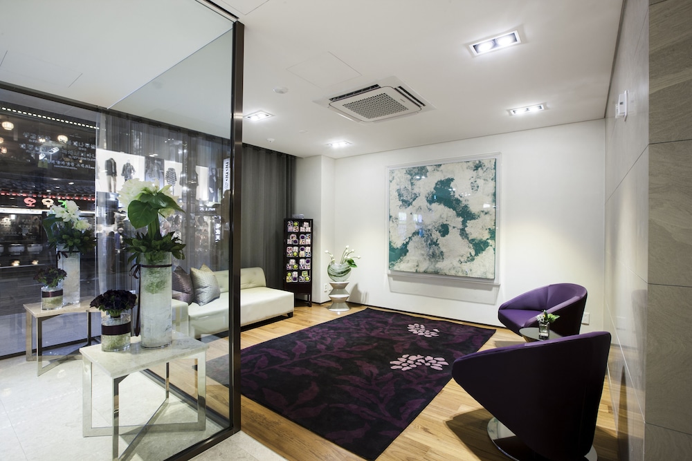 The Grand Hotel Myeongdong 52/60