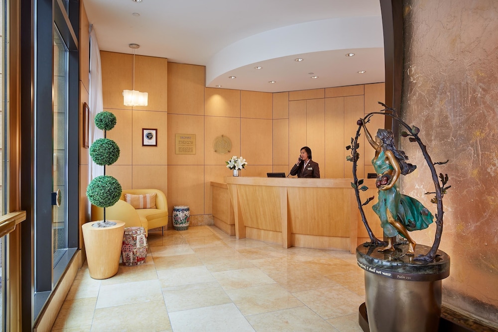 Orchard Garden Hotel 3/50
