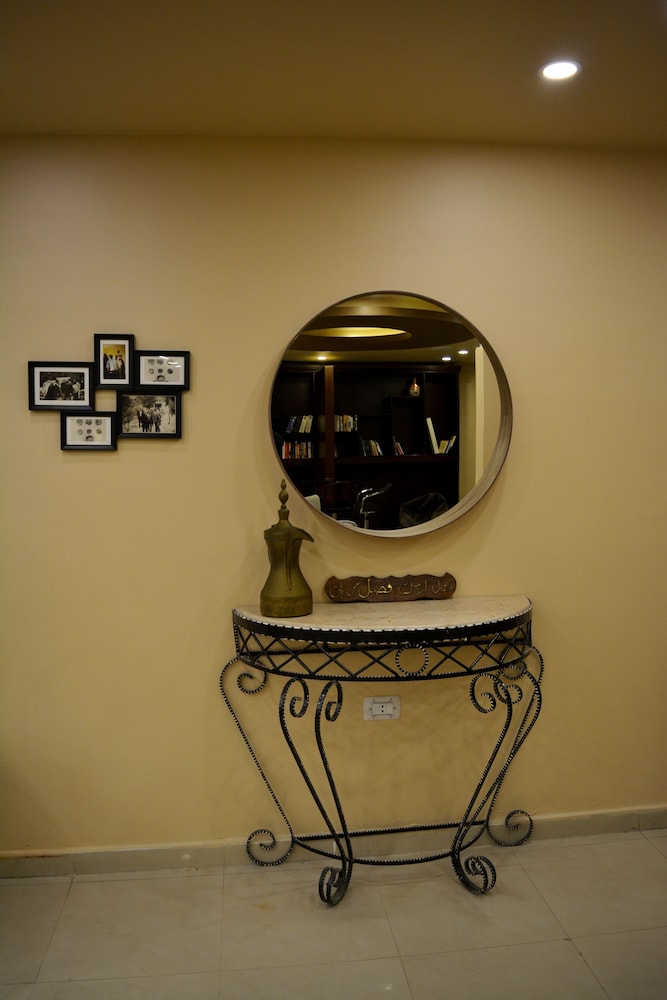 Ata Ali Hotel 3/28