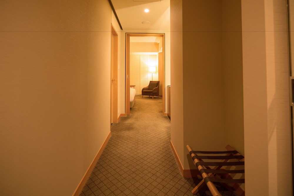Marunouchi 44/67