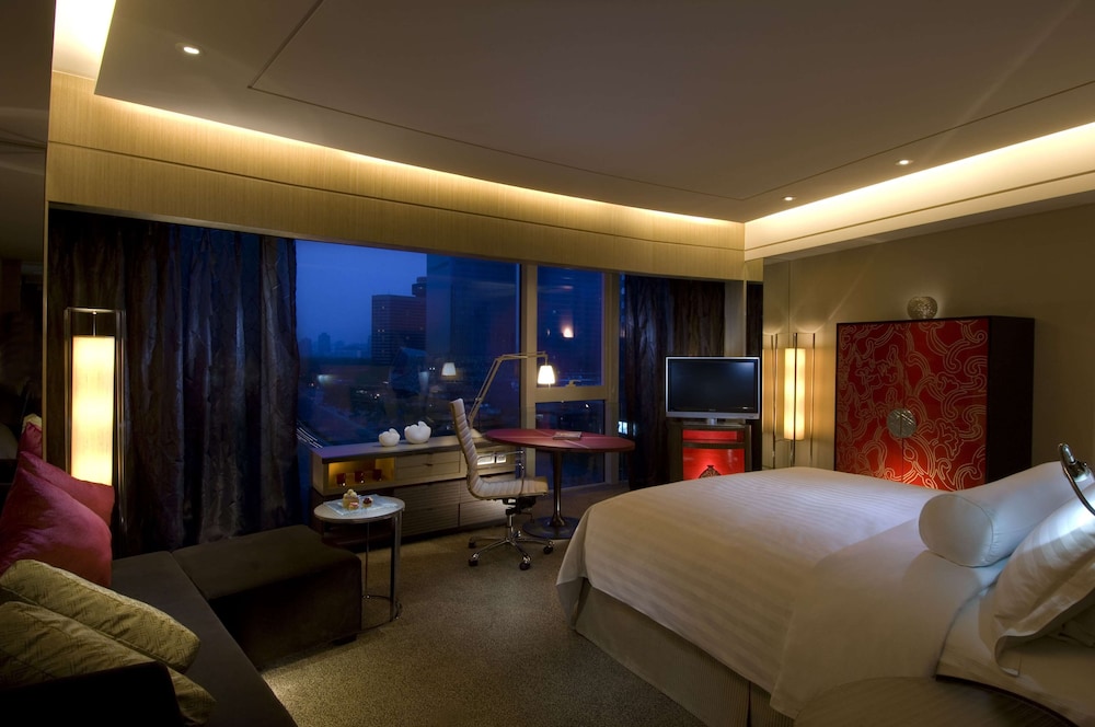 Hilton Beijing 32/85