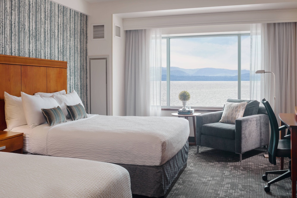Courtyard Marriott Burlington Harbor 5/48