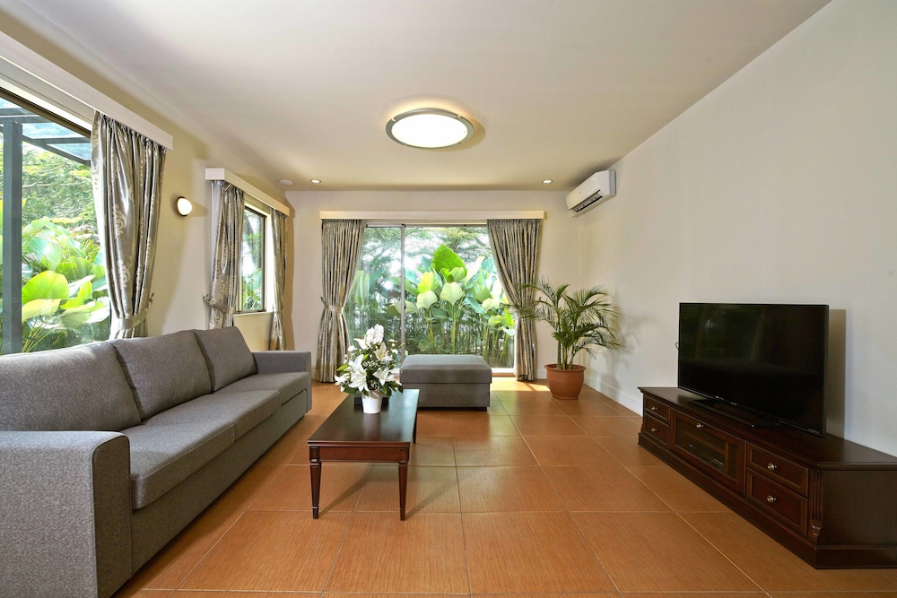 Axia South Cikarang Service Apartment 51/75
