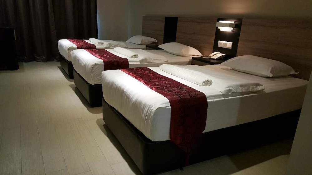 Galaxy Hotel 15/27