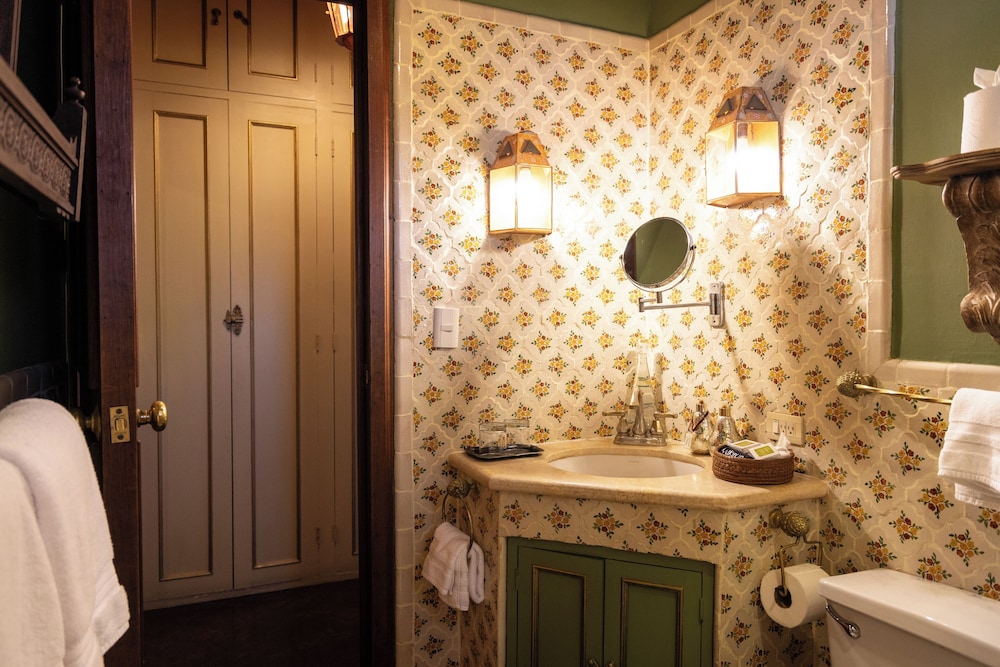 Casa Schuck Bed and Breakfast 45/50