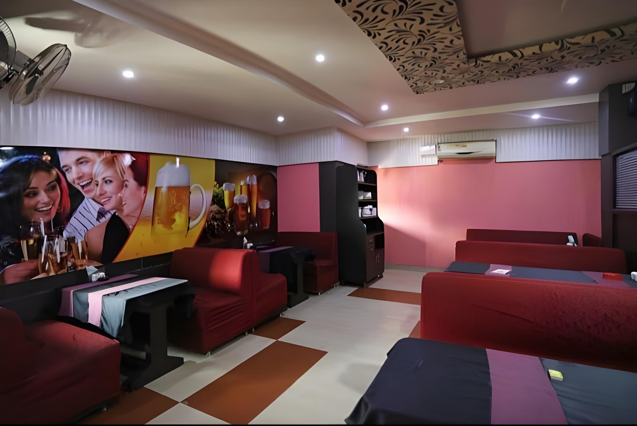 Hotel Kota Royal 16/49