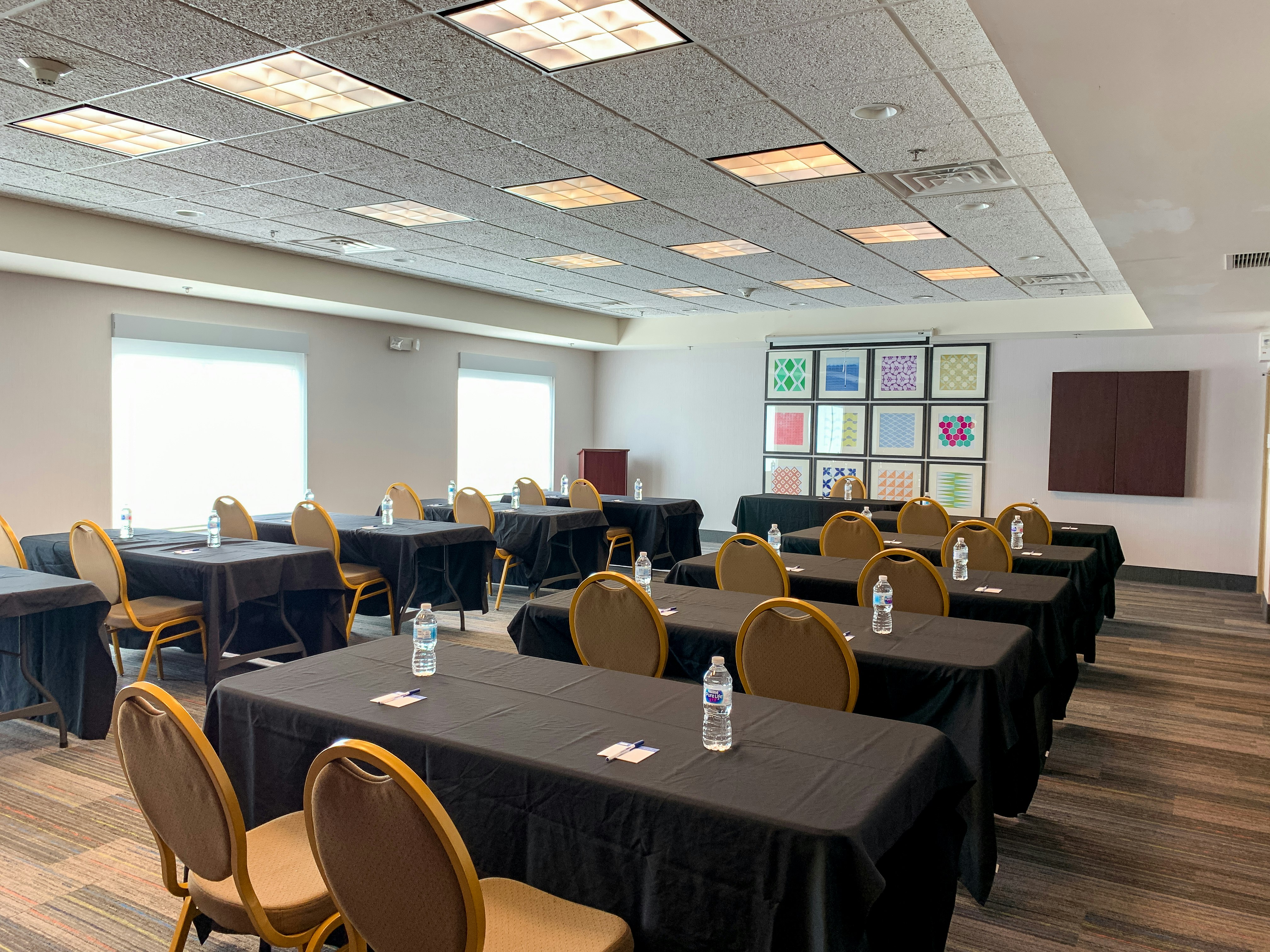 Holiday Inn Express & Suites Lexington Dtwn Area-Keenland 31/41