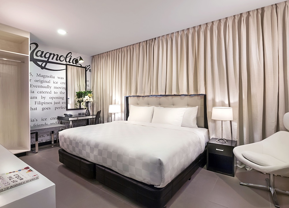 Summit Hotel Magnolia 15/70