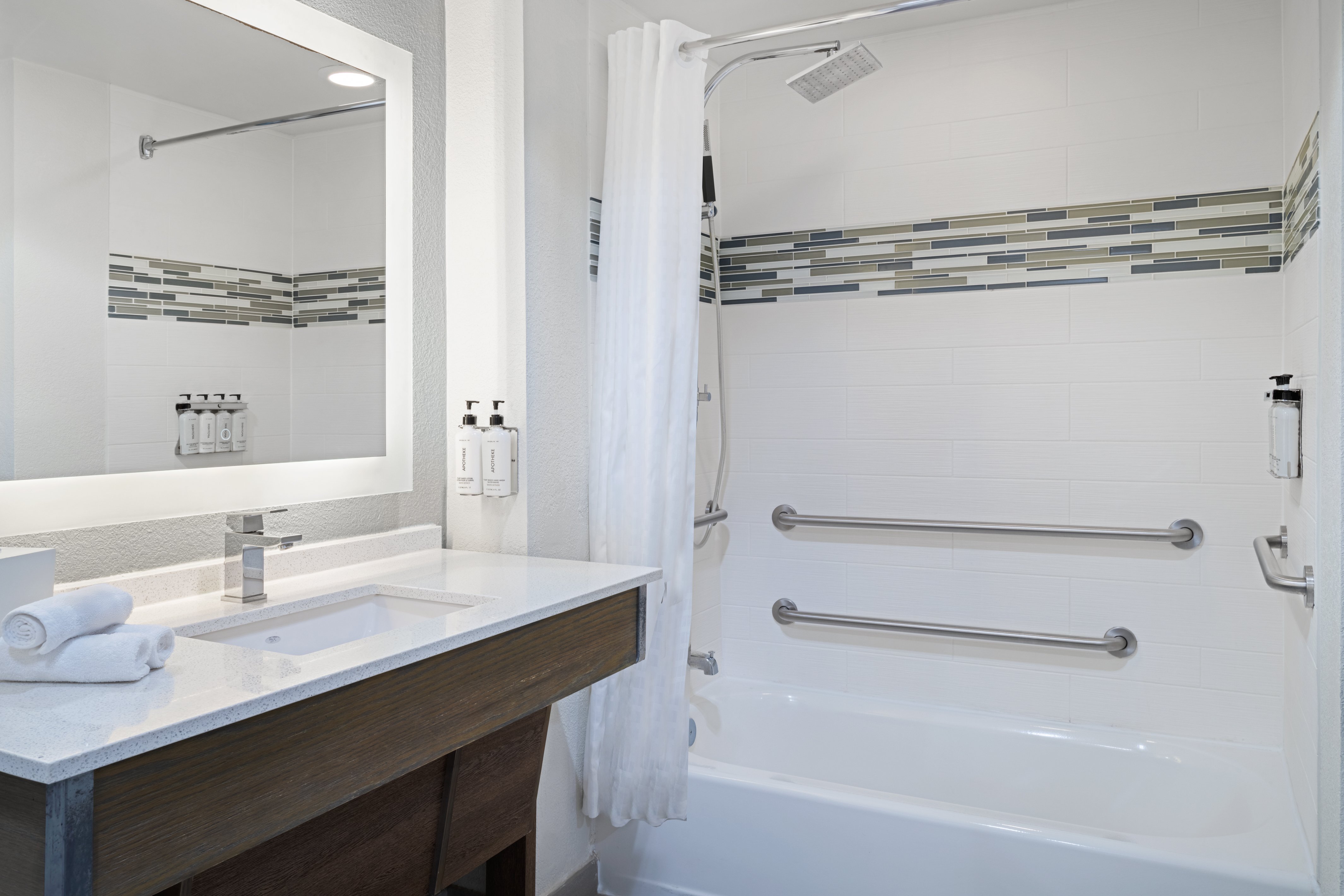 Even Hotel Sarasota-Lakewood Ranch 80/80
