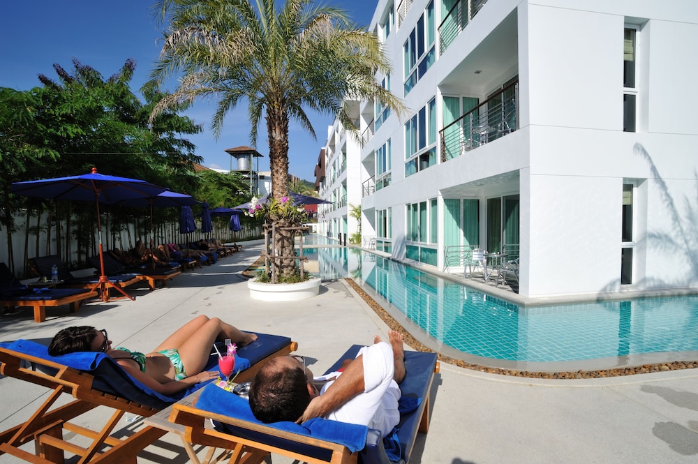 The Palms 44/50