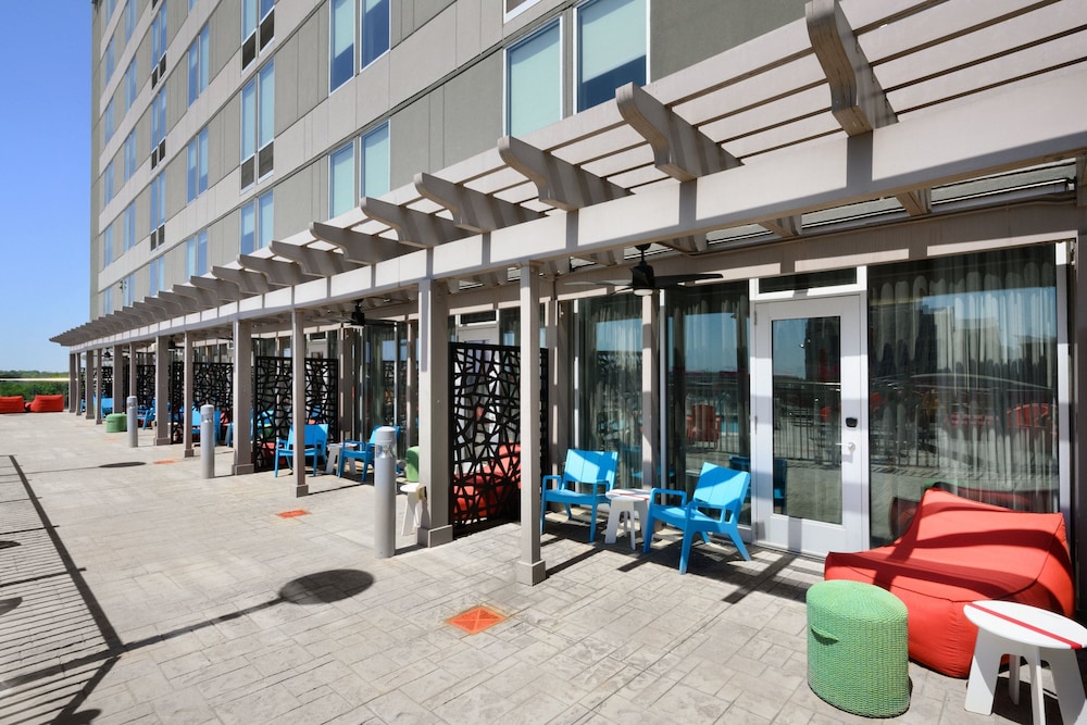 Aloft Greenville Downtown 44/50