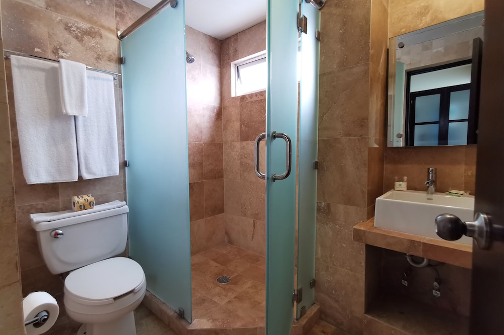 Coral Island Hotel and Spa 26/70
