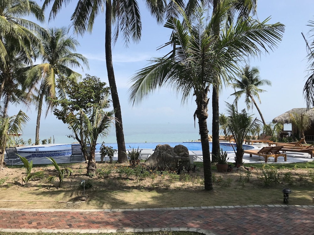 Phu Quoc Kim 2 Beach Front Resort 19/39
