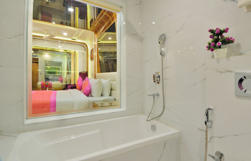 Hotel Gold Regency 34/34